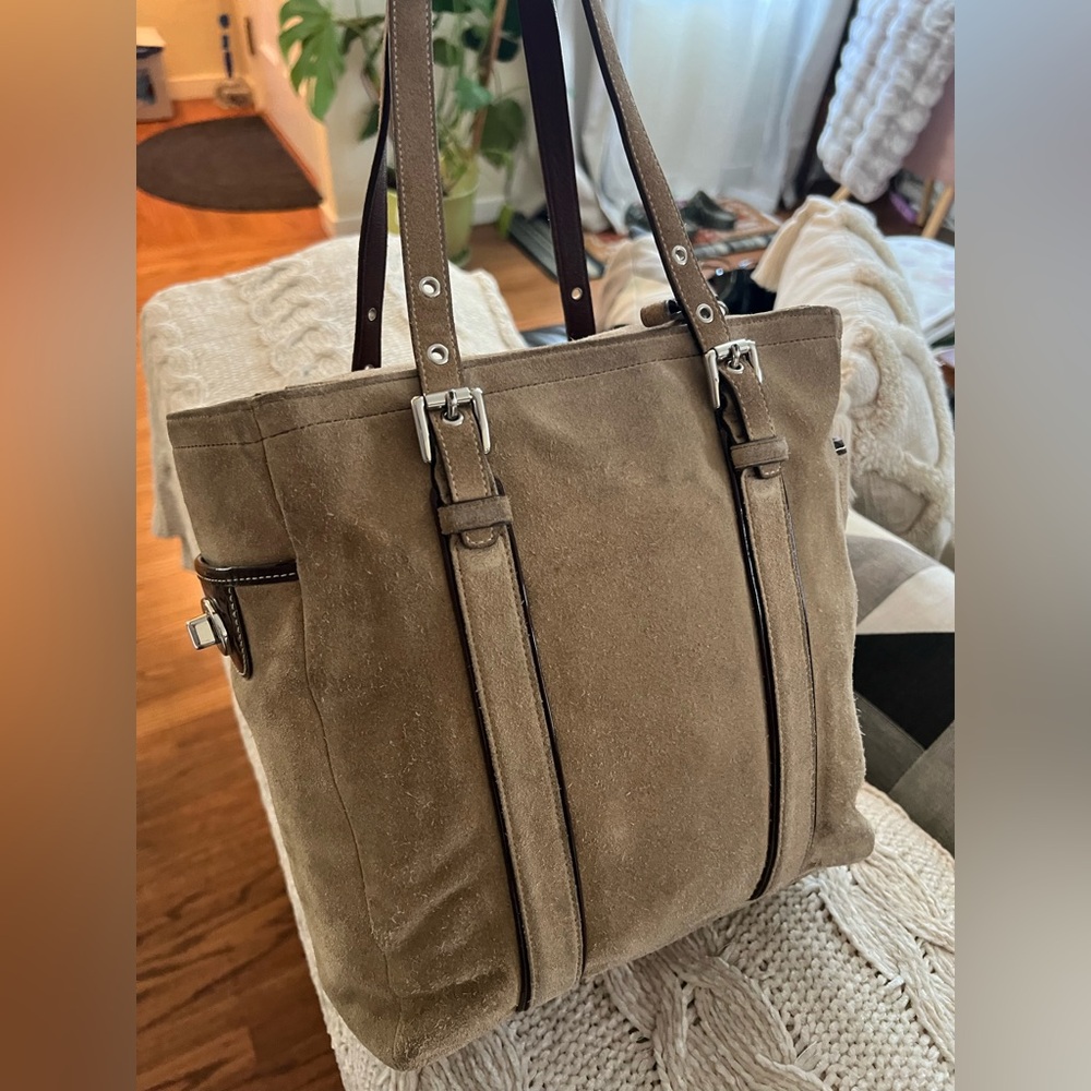 Authentic Coach Hampton Double Strap Suede Tote B… - image 8